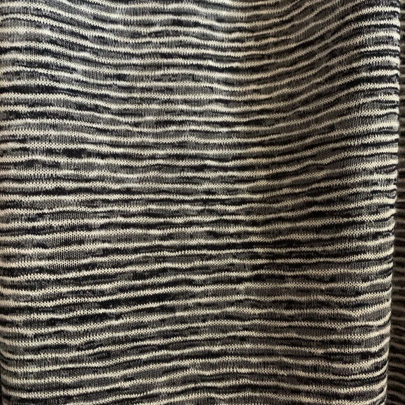 Navy and white tank top - Picture 3 of 3